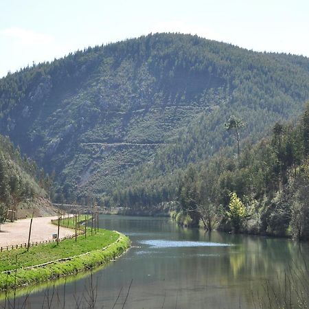 Hotel Rural Solar Das Freiras Figueiro Dos Vinhos Luaran gambar
